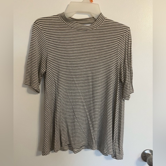 American Eagle Outfitters Tops - American Eagle blouse